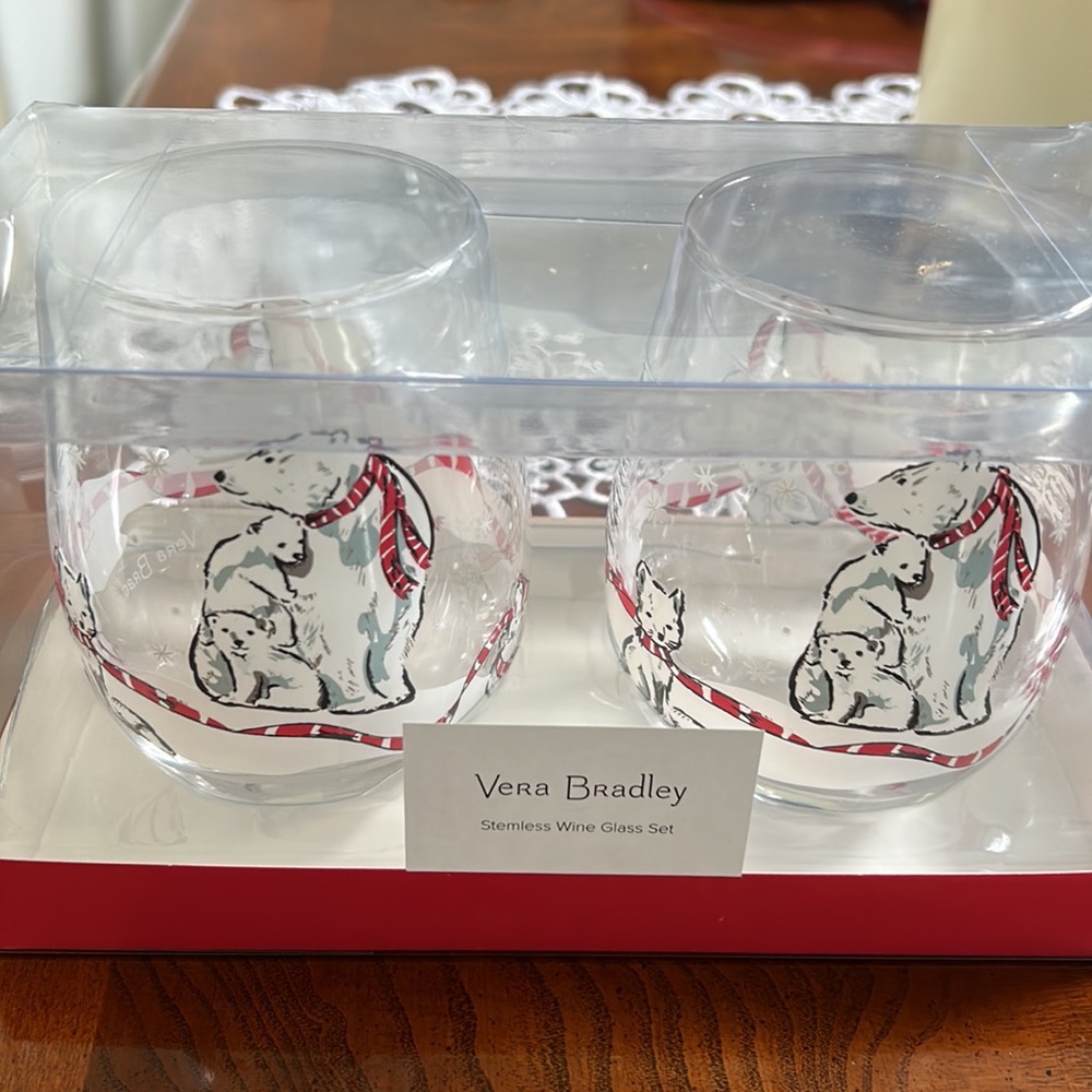 Vera Bradley 
Beary Merry 2 wine glass set new with tags